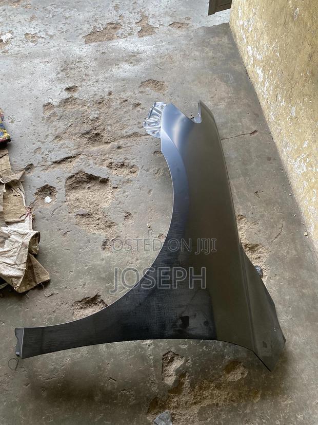 Camry 2007,2008,2009,2010,2011 Fender Pair
