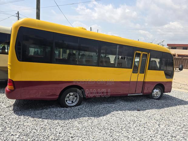 Hyundai County 2007 Yellow