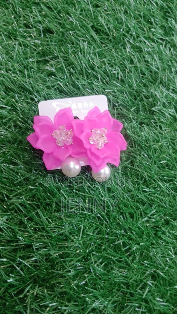Floral Petals Earrings photo 2