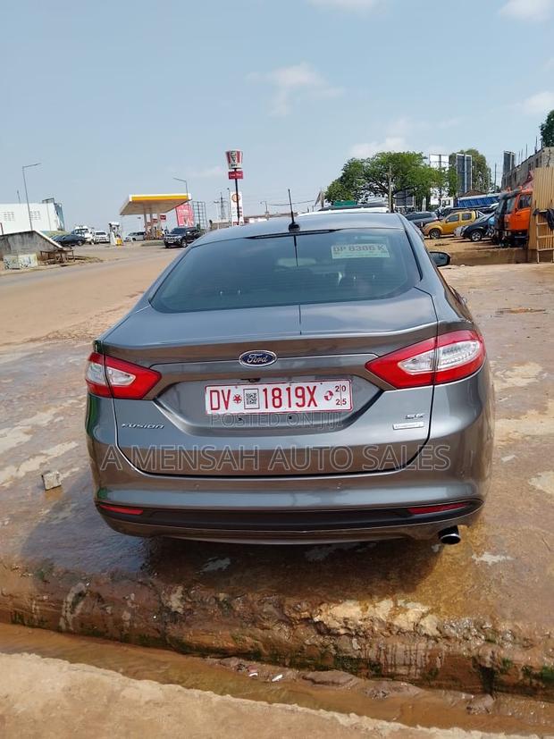Ford Fusion SE 2013 Gray