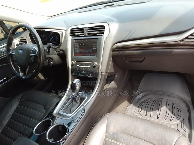 Ford Fusion SE 2013 Gray