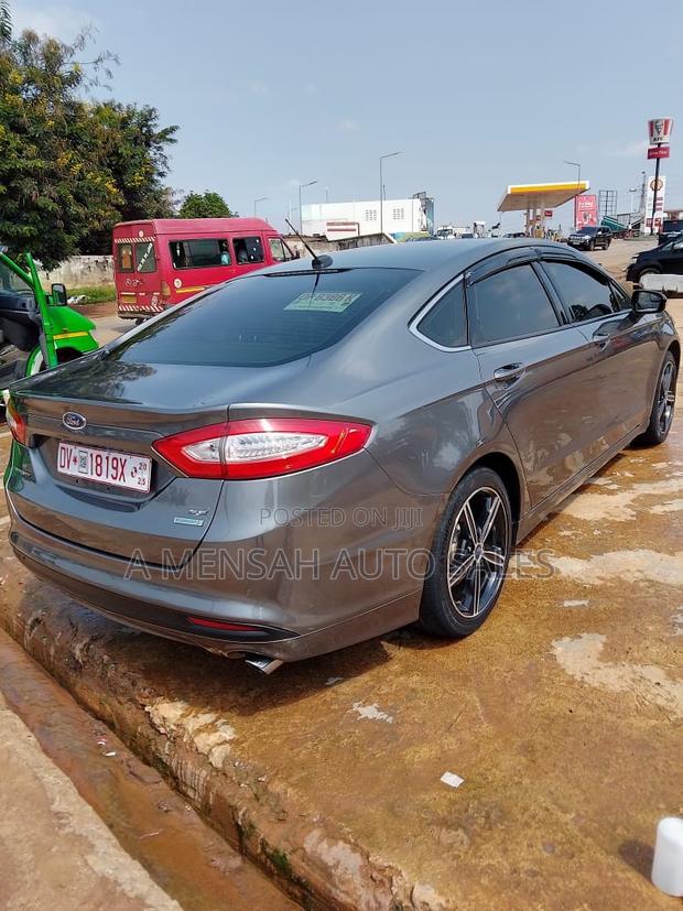 Ford Fusion SE 2013 Gray