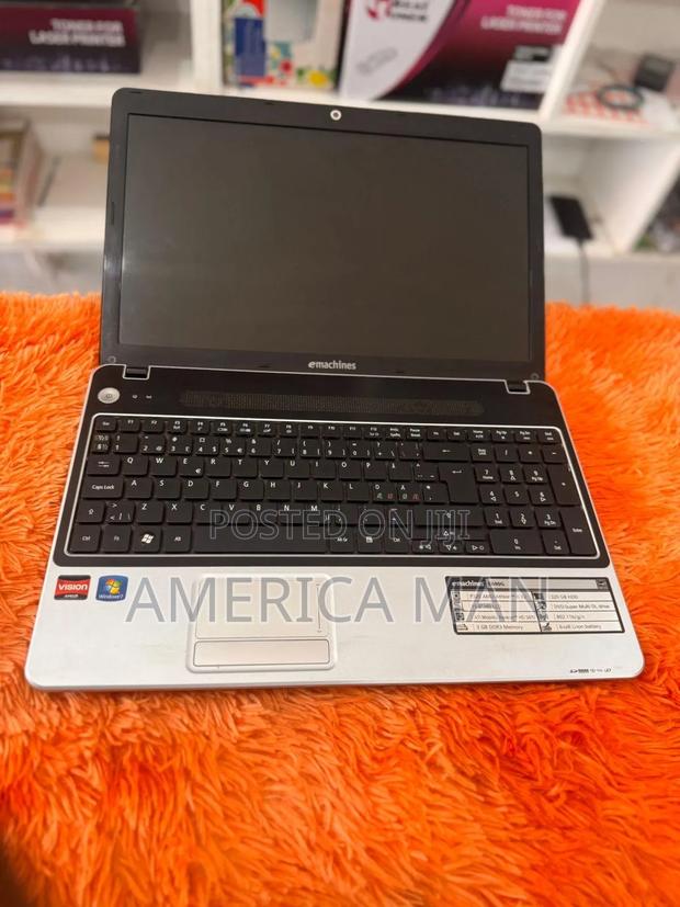 New Laptop eMachines E627 4GB AMD A4 HDD 320GB photo 2