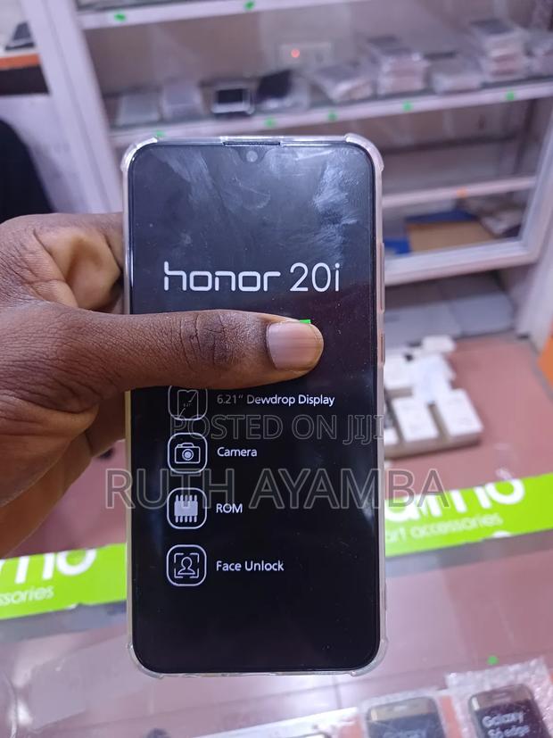 Huawei Honor 20i 128 GB Black photo 2