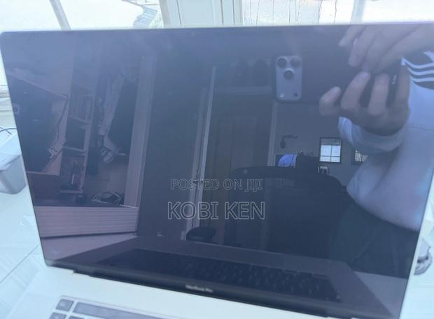 Laptop Apple MacBook Pro 2019 16GB Intel Core I9 SSD 512GB photo 4