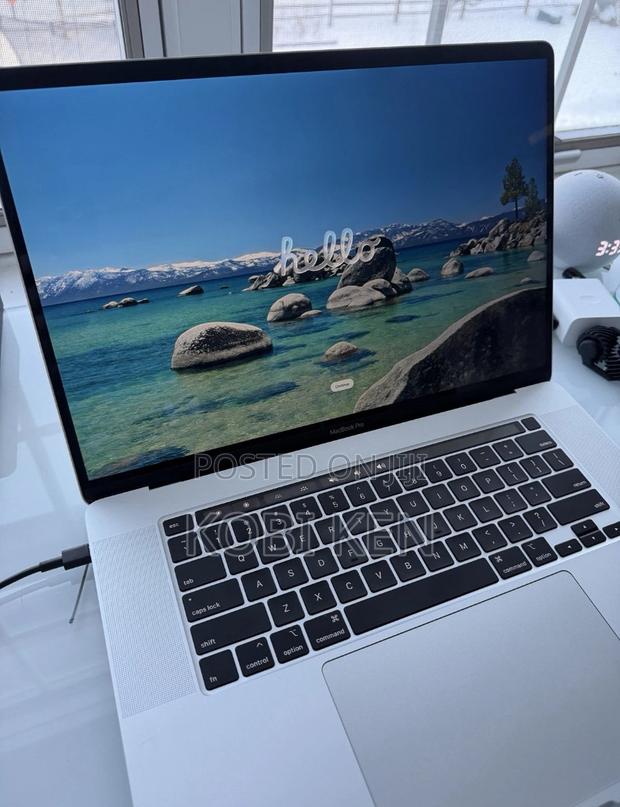 Laptop Apple MacBook Pro 2019 16GB Intel Core I9 SSD 512GB