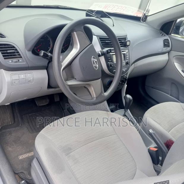 Hyundai Accent SE Sedan 2017 Gray