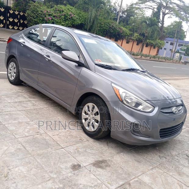 Hyundai Accent SE Sedan 2017 Gray