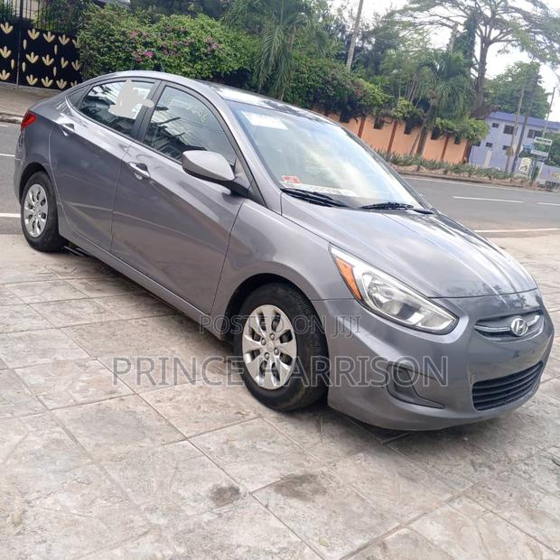 Hyundai Accent SE Sedan 2017 Gray