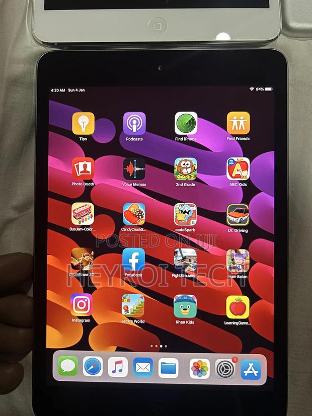 New Apple iPad mini 2 64 GB Silver photo 5