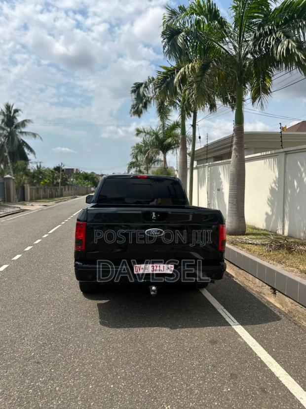 Ford F-150 2015 Black