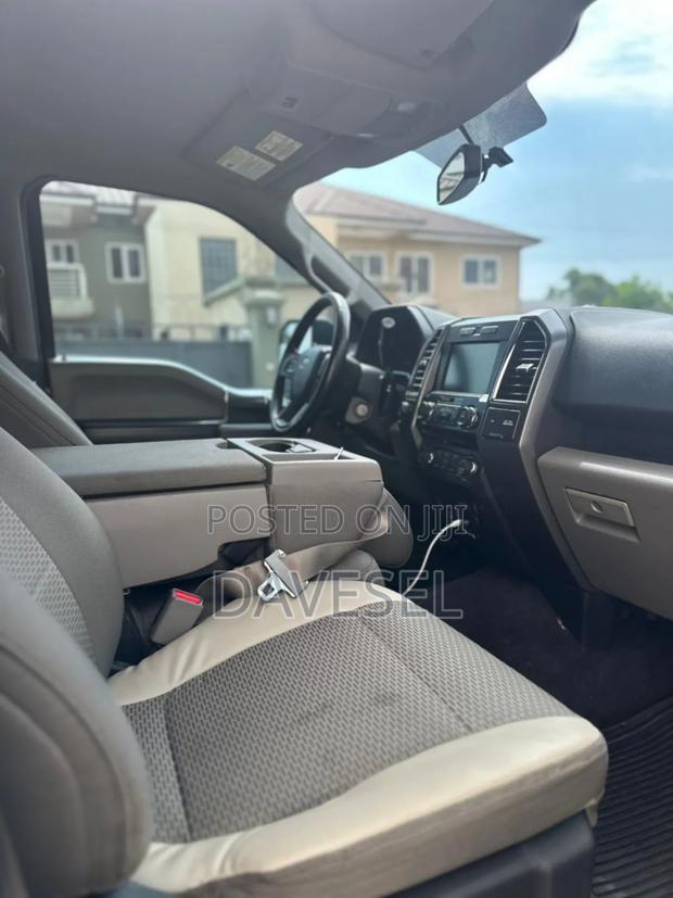 Ford F-150 2015 Black