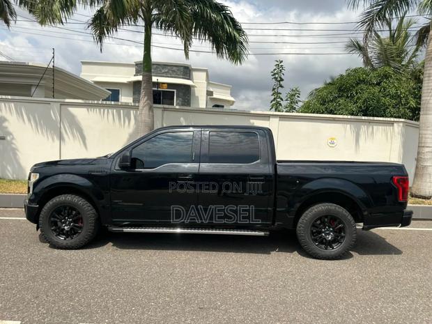 Ford F-150 2015 Black