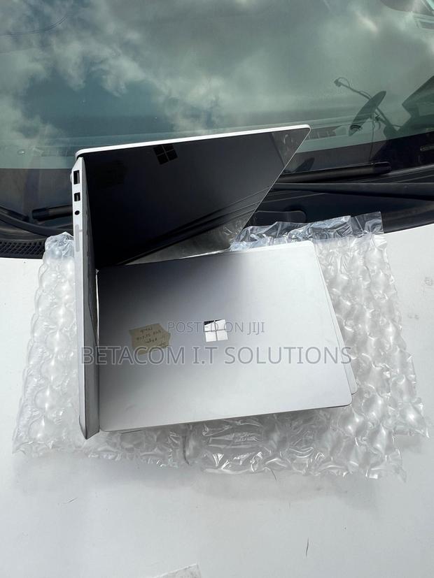 Laptop Microsoft Surface Laptop 2 8GB Intel Core i5 SSD 256GB · Photo 3