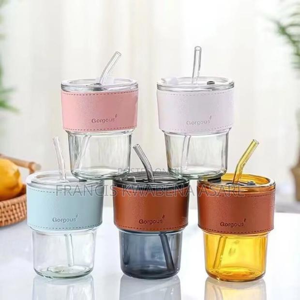 Glass Cup With Steaw
