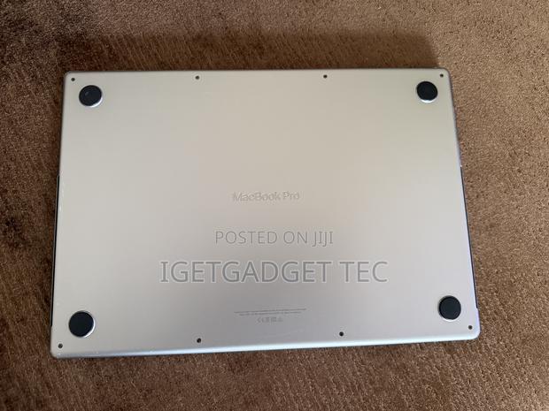 Laptop Apple MacBook Pro 2021 M1 16GB Apple M1 Pro SSD 1T