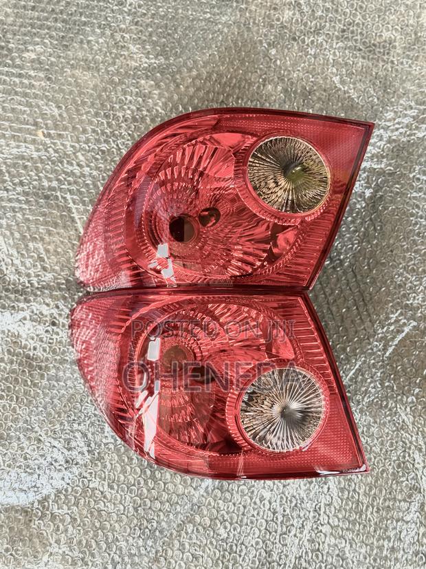 Toyota Corolla 2005 Taillight