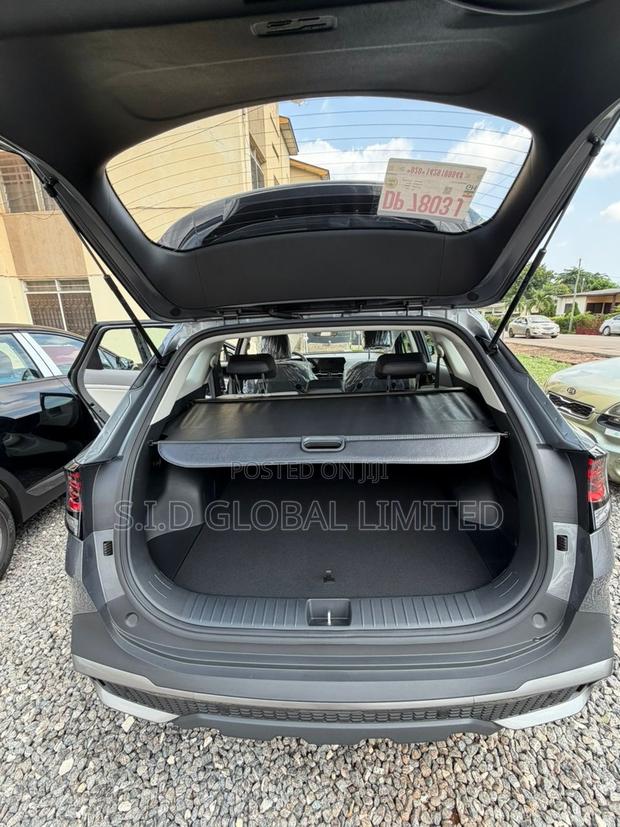 New Kia Sportage 2025 Silver photo 10