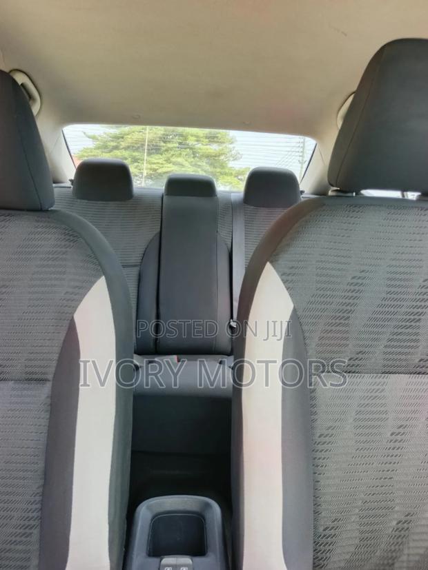 Nissan Versa 1.6 SV 2020 Blue photo 6