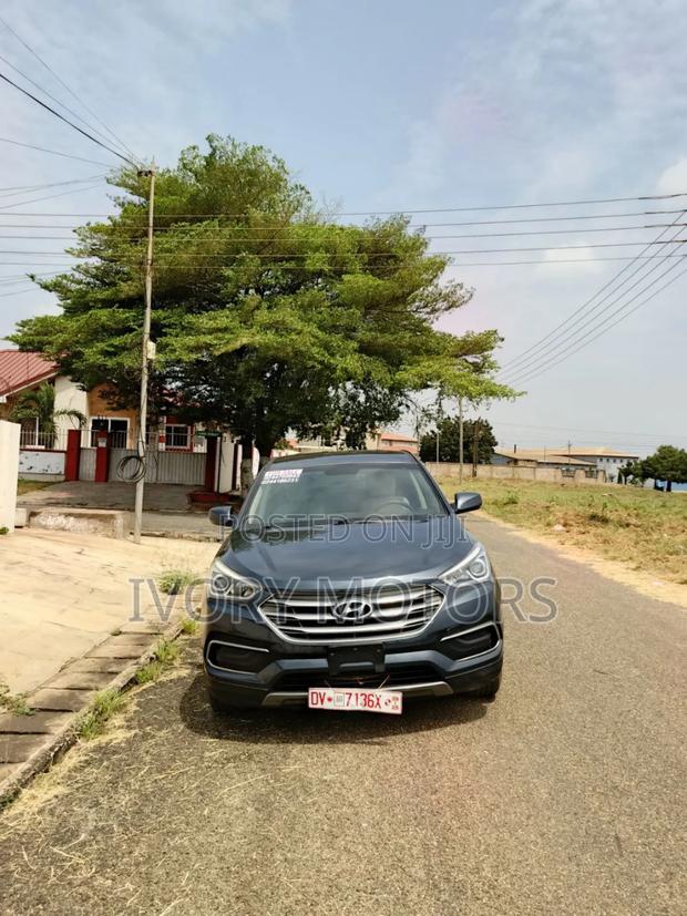 Hyundai Santa Fe 2017 Gray