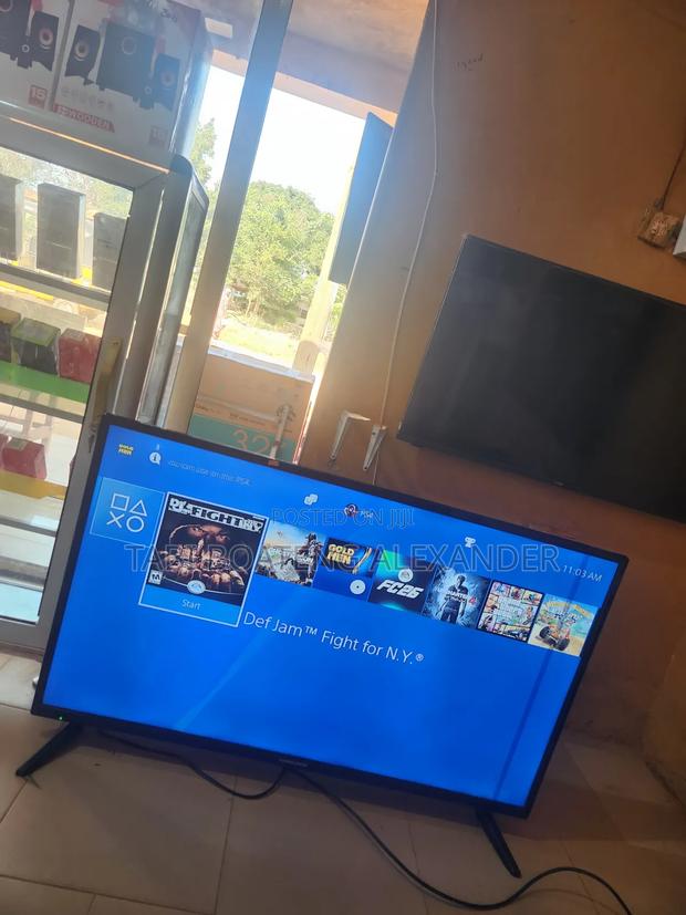 50 Inches Smart Tv With Tiny Lines on the Screen