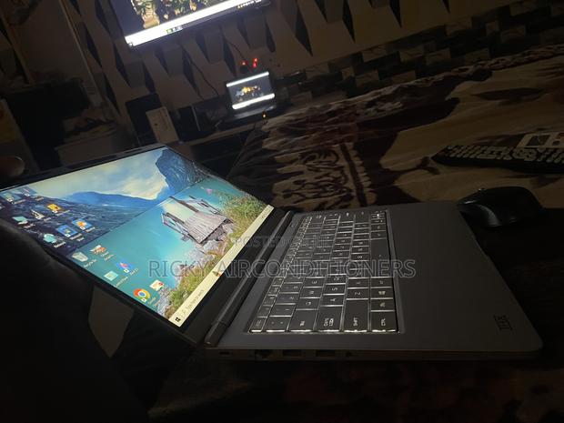 New Laptop Motile 8GB AMD Ryzen 5 SSD 256GB photo 3