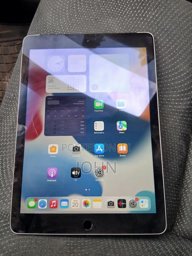 Apple iPad Air 64 GB Silver photo 2