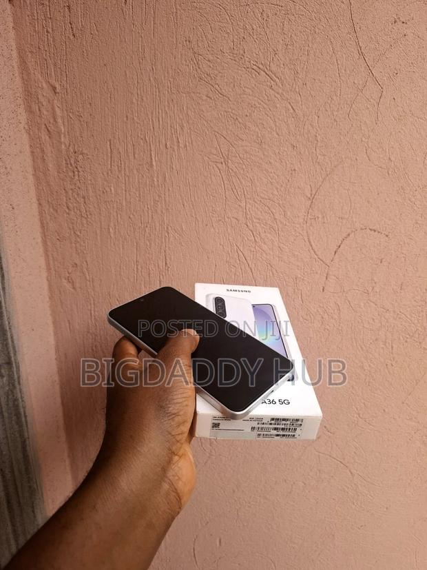 New Samsung Galaxy A36 256 GB White photo 8