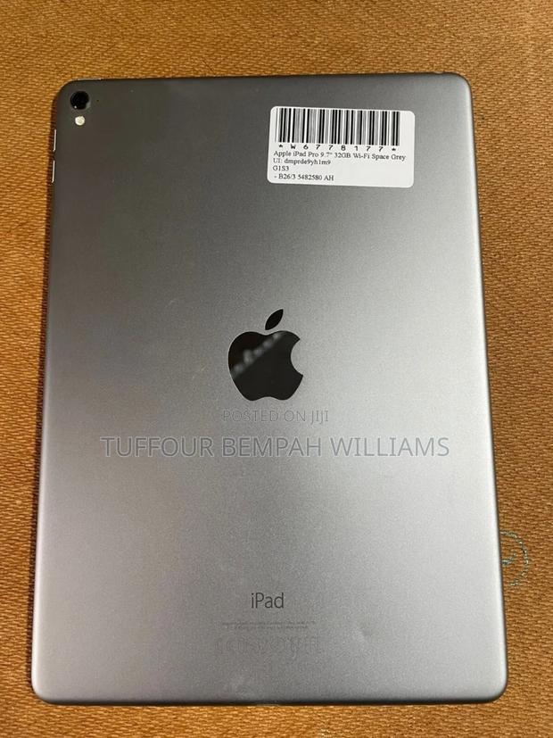 Apple iPad Pro 9.7 (2016) 64 GB Silver photo 2