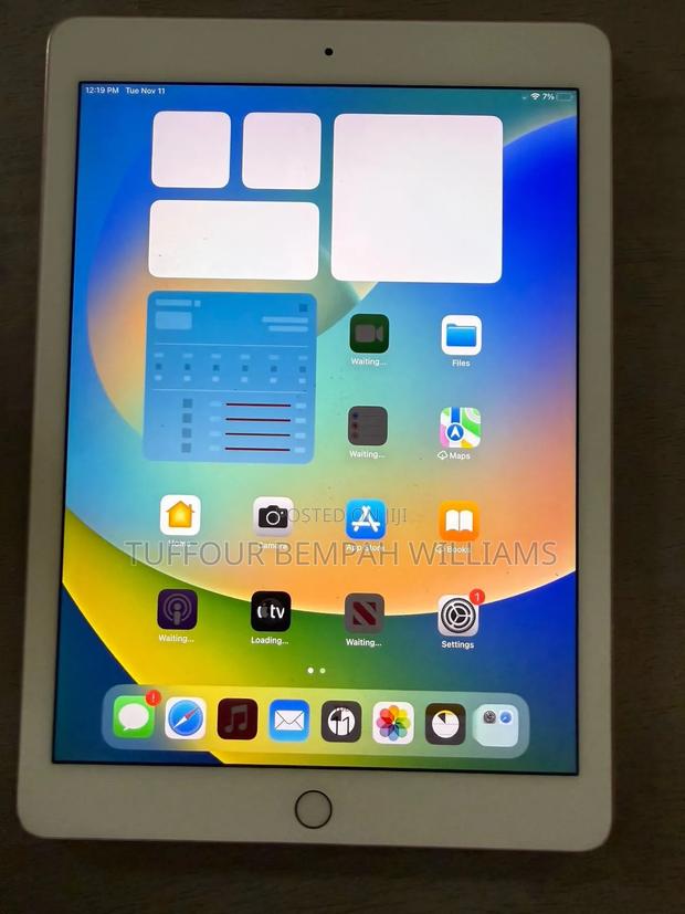Apple iPad Pro 128 GB Silver photo 2