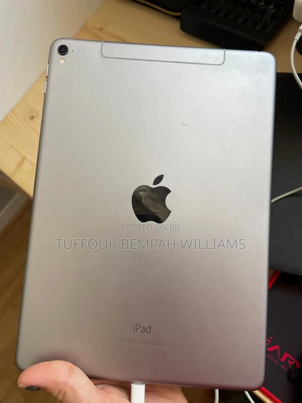 Apple iPad Pro 64 GB Silver photo 2