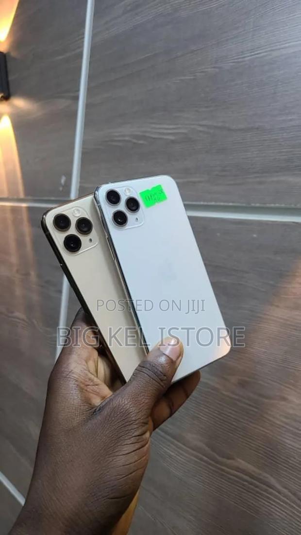 Apple iPhone 11 Pro 256 GB photo 2