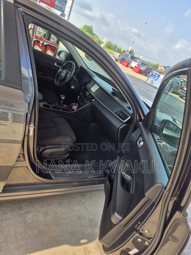 Kia Optima LX 2018 Gray photo 4