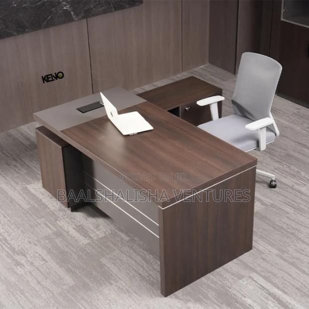 Office Desk/Table Sylun Umanan