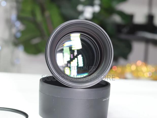 Sigma 105mm F1.4 Art Lens // Nikon F Mount // 6-months Warranty photo 2