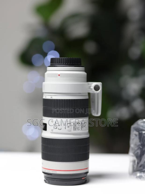 Canon 70-200 F2.8 Is Iii // 6months Warranty photo 2