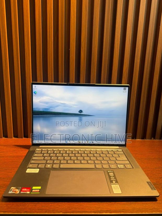 Laptop Lenovo 32GB AMD Ryzen 9 SSD 1T photo 3