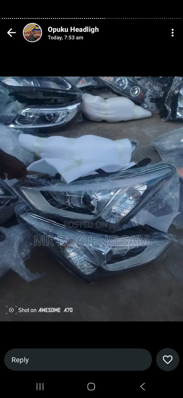 Hyundai Santa Fe 2015 Headlight