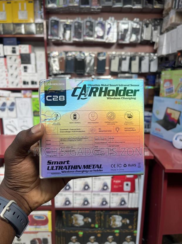 Upgrade Your Drive With the C28 Smart Infrared Car Holder! photo 6