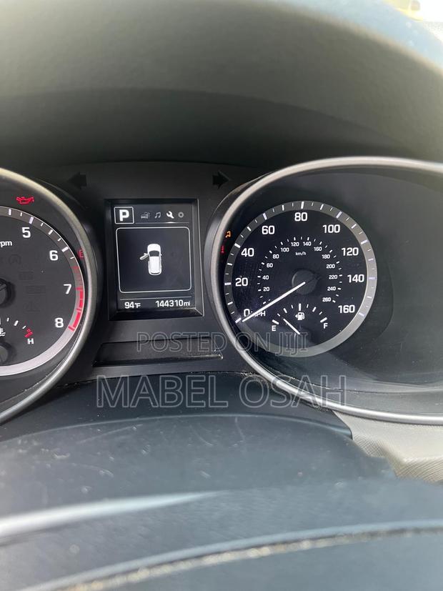 Hyundai Santa Fe Limited AWD 2017 Gray photo 6