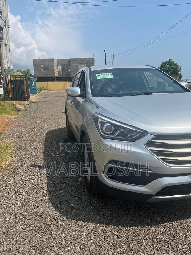 Hyundai Santa Fe Limited AWD 2017 Gray photo 7