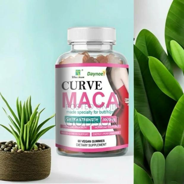 Daynee Curve Maca