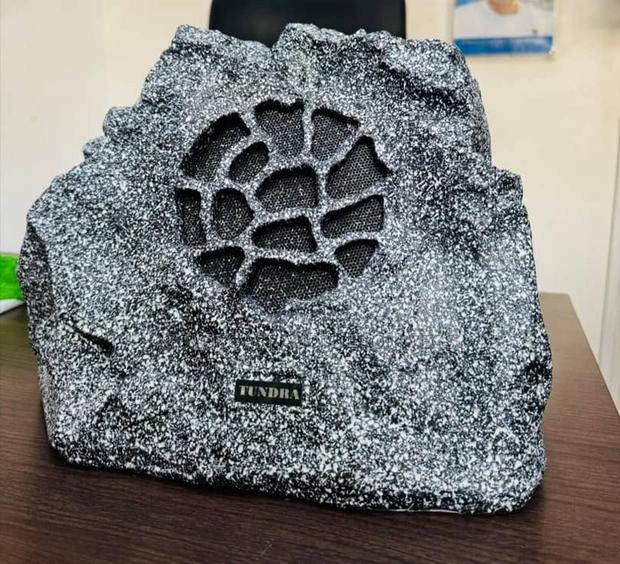 Rock Speakers-Outdoor and Water Proof (Original) · Photo 2