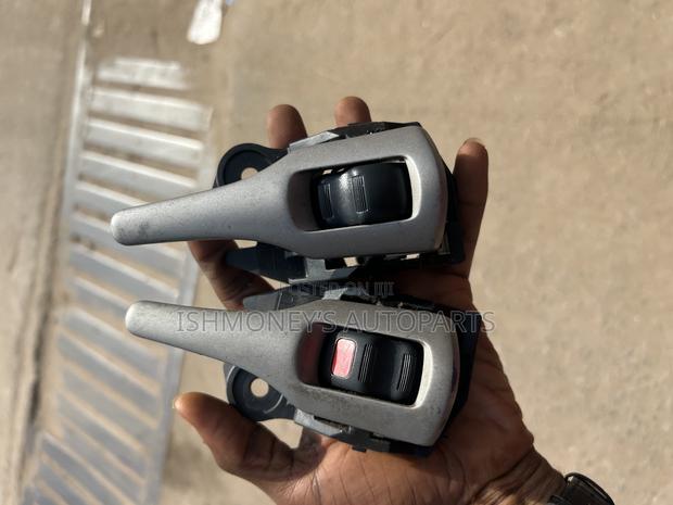 Corolla 2013 Mod Door Openers