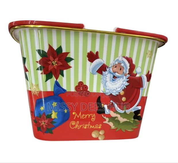 Christmas Themed Plastic Basket photo 3