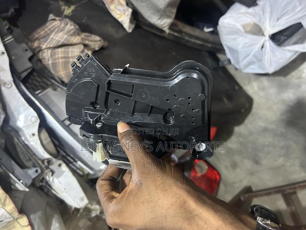 Honda Civic Door Locks photo 2