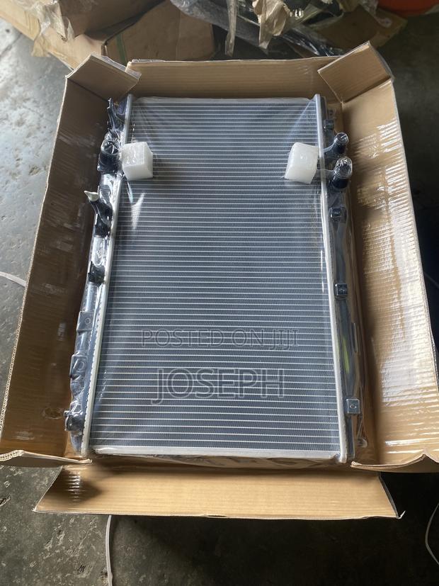 Civic 2006,2007,2008,2009,2010,2011 Radiator