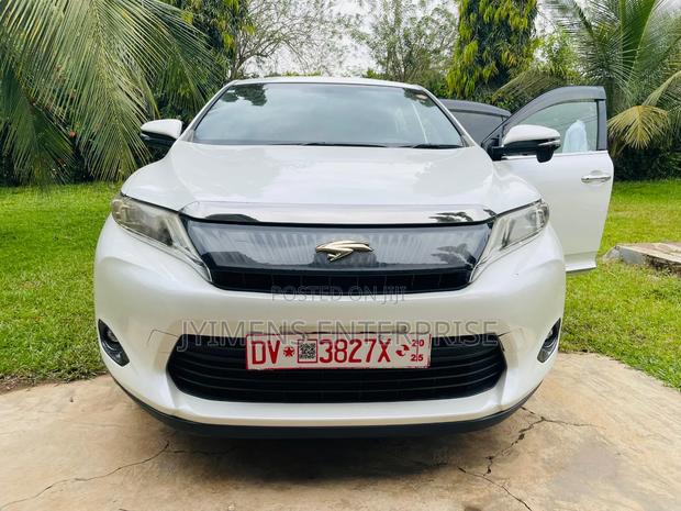 Toyota Harrier 2.4 4WD 2013 White