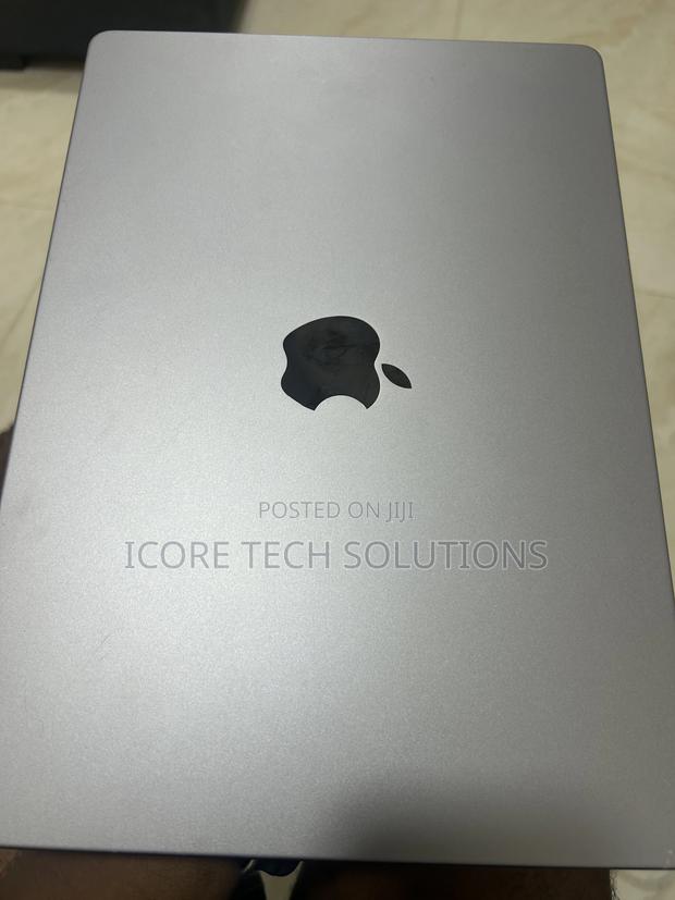 Laptop Apple MacBook Pro 16GB Apple M2 SSD 1T