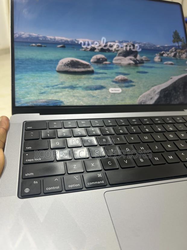 Laptop Apple MacBook Pro 16GB Apple M2 SSD 1T photo 6